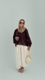 Burgundy light Weight cape - Image 2
